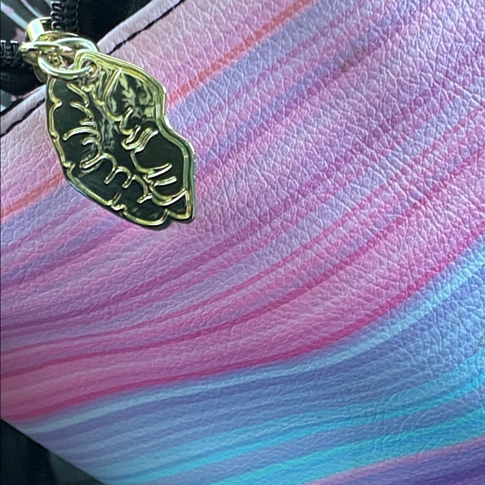 Luv Betsy by Betsy Johnson tote - Picture 5 of 14